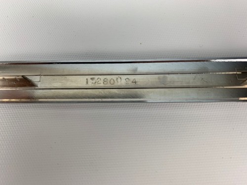 2007 - 2014 Escalade Window Reveal Molding Trim Chrome Front Right RH OEM - Picture 12 of 12