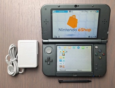 New Nintendo 3DS XL Metallic Black | Charger 32GB SD Card | REGION FREE TOP IPS