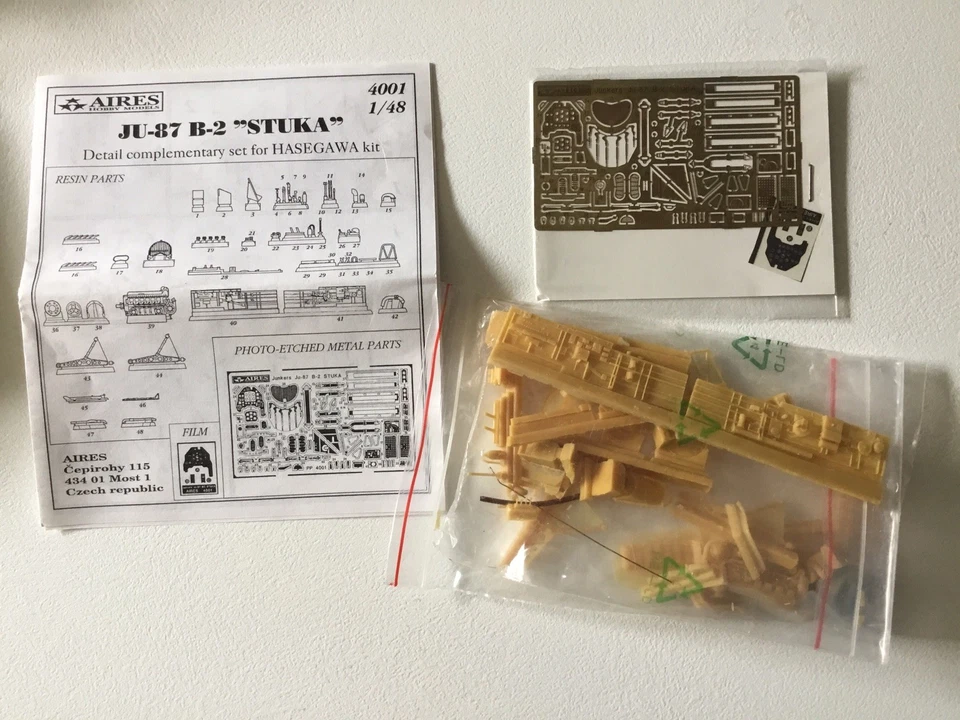 Revell  1/48 Ju 87 B2 + Aires + Superscale +Eduard (Leggi Bene) - Immagine 3 di 4
