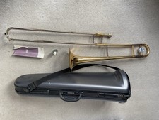 Yamaha YSL-354 Tenor Trombone with Mouthpiece and Hard Case