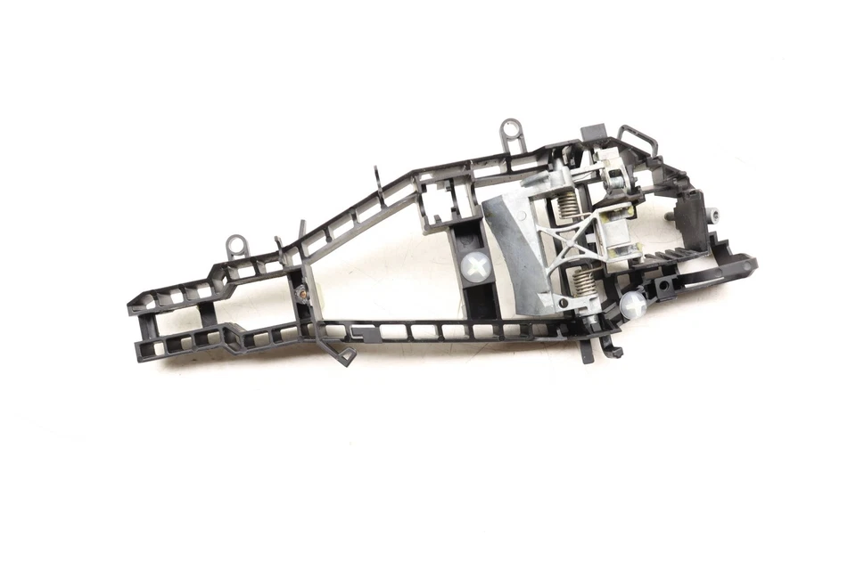 BMW 340I 2016-2018 - Soporte de manija de puerta exterior izquierdo 7242567 Foto 2 de 4