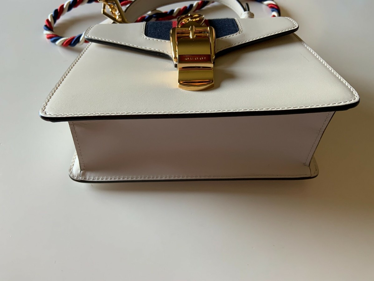 【GUCCI】Sylvie 1969 Mini Shoulder Bag Mystic White GUCCI Plexiglass Mini Sylvie 1969 Top Handle Bag Ivory