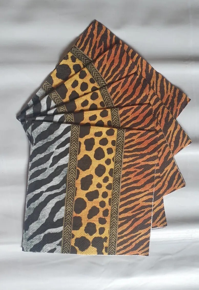 Serviettes en papier, techniques de collages
