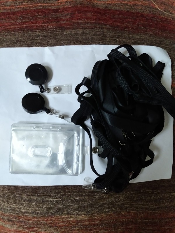 Bundle of Reels, Lanyards and Badge Holders