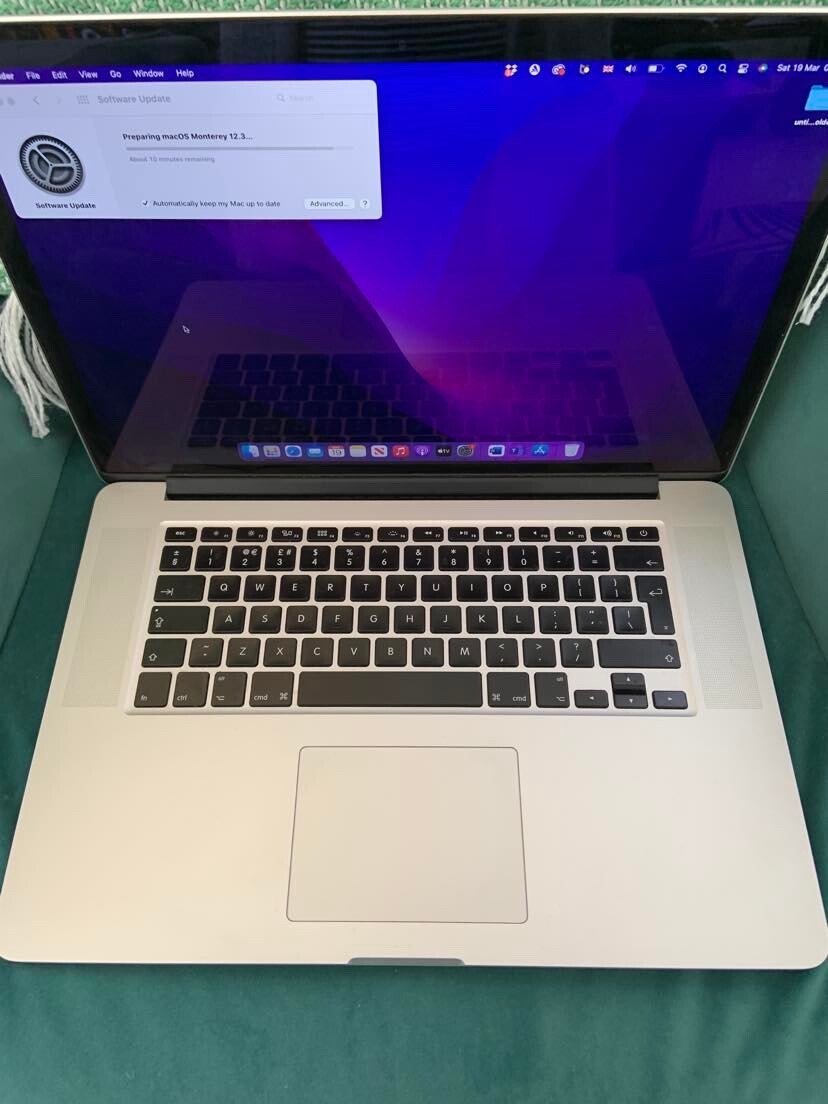 macbook pro mid 2015 retina 249gb 15.4 used macbook pro mid 2015 retina 249gb 15.4 used