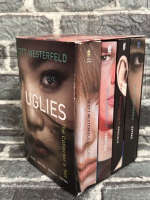 Uglies [Boxed Set]: Uglies, Pretties, Specials - Westerfeld, Scott