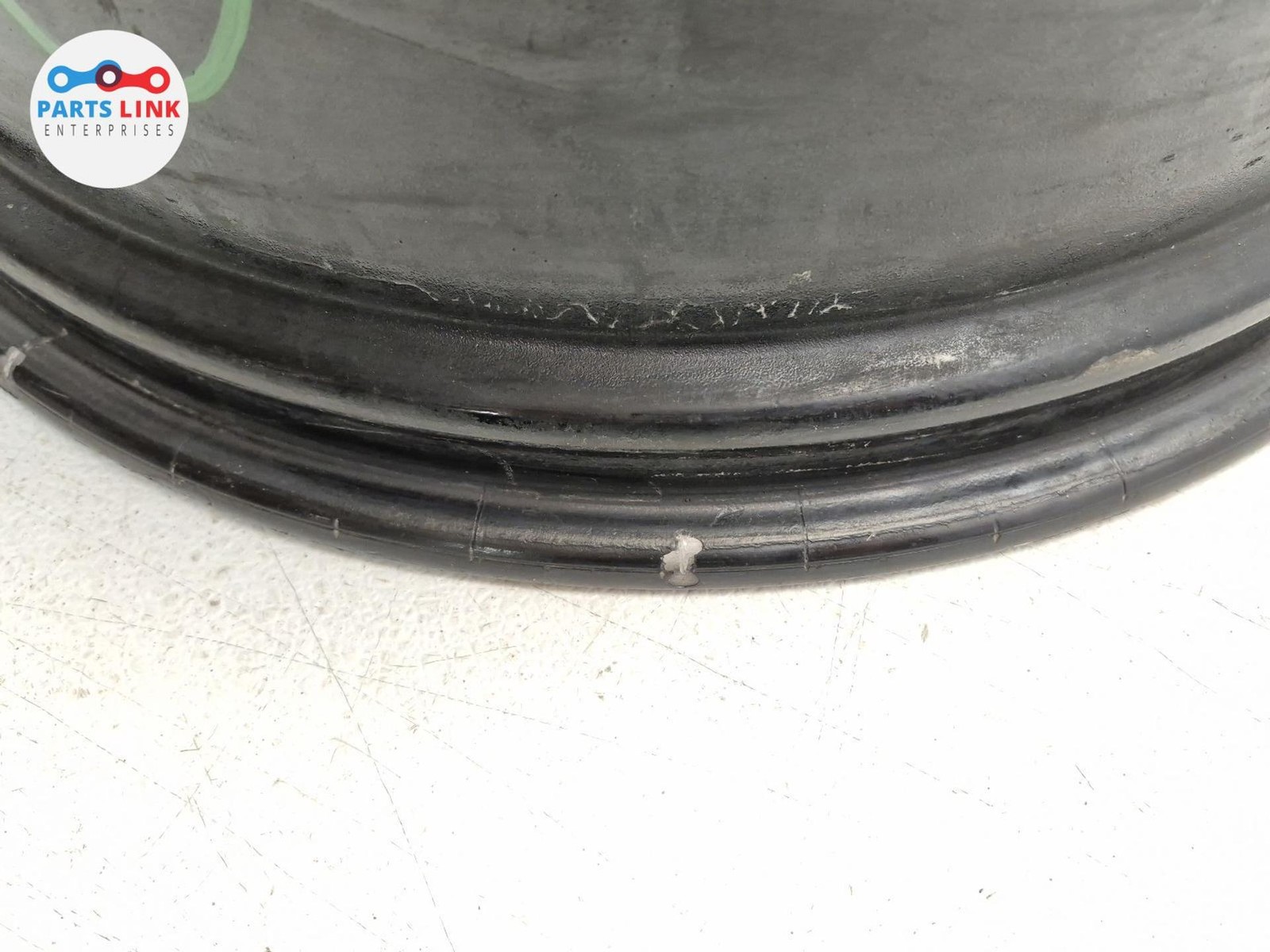 Bentley Bentayga 2016-2025 LEFT Wheel