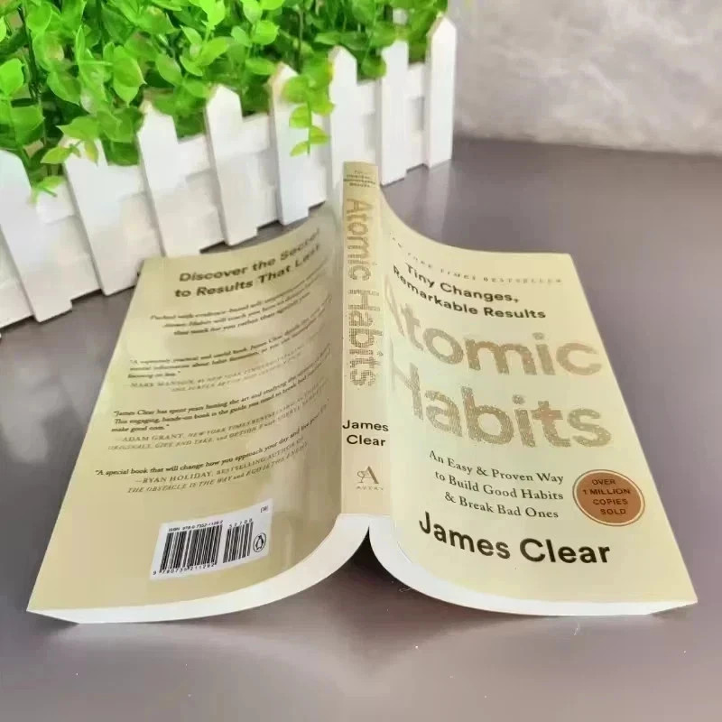 *Atomic Habits* Paperback by James Clear Build Good Habits & Break Bad Ones.. - second product detail image