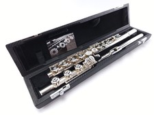 Pearl 665 Open Hole Silver Head Intermediate Stepup B Foot Flute Reconditioned 