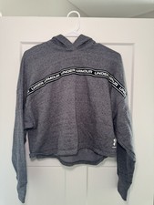 Under Armour Women's Gray Pullover Hooded Sweatshirt Long Sleeve Logo