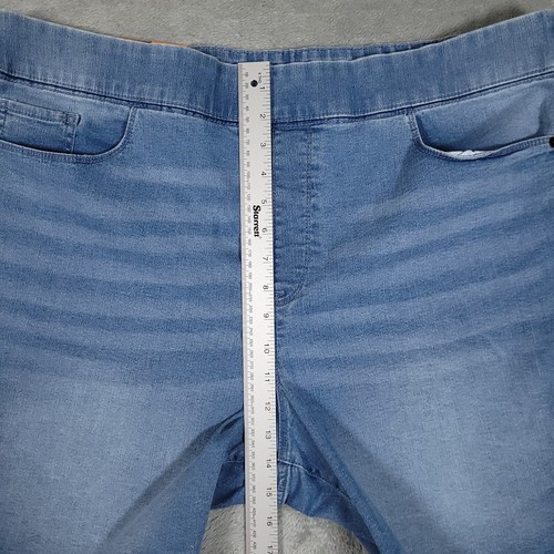 DKNY Jeans Shorts Womens XXL Denim Bermuda Light Wash Denim 2XL Elastic Waist - Picture 9 of 11