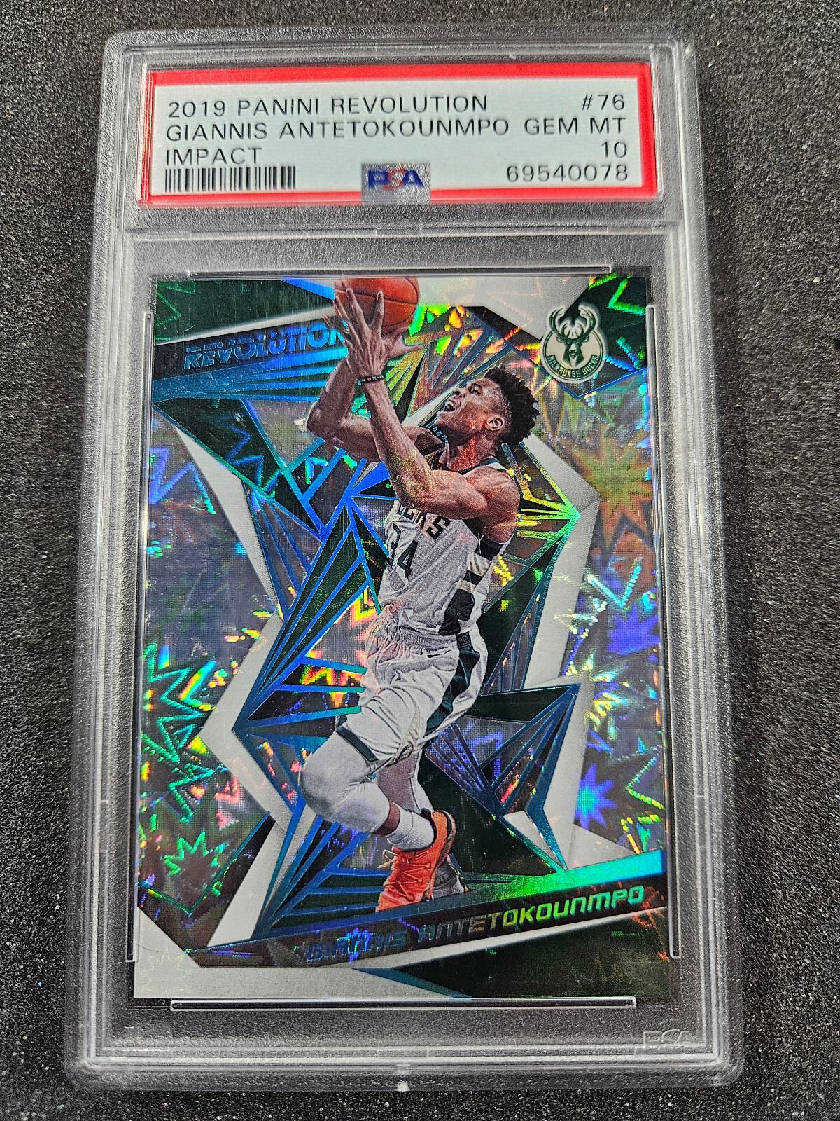 🌟 2019-20 Panini Revolution Giannis Antetokounmpo #76 Impact #/149 PSA 10