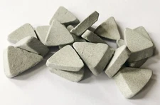 Ceramic Tumbling and Vibratory Media - Flat triangle - Metal and Rock Tumbling