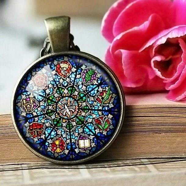 Stained glass necklace best sale pendant