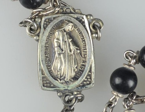 VINTAGE STERLING SILVER ROSARY MEDAL LOT - CALL A PRIEST MEDAL - BRONZE ROSARY - Picture 12 of 22