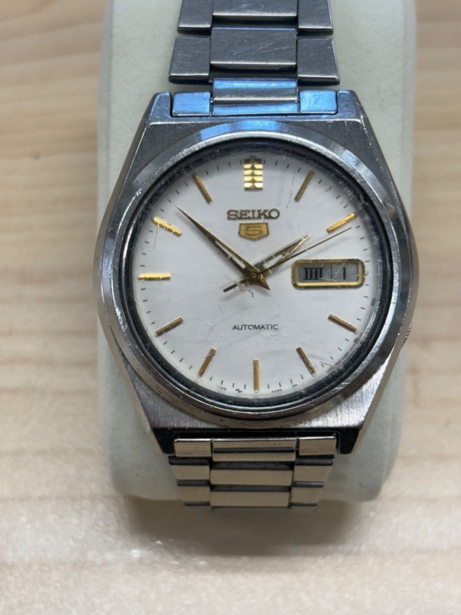 Seiko 5 Automatic 7009-876A Day/Date White Dial Men's Watch