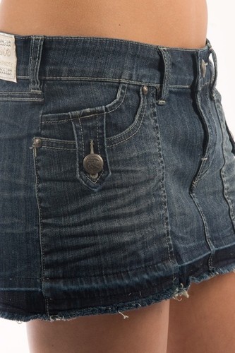 Parasuco 8-MONIK Blue 6 Pocket Frayed Ladies Micro Mini Jean Skirt $110 CAD NWT - Picture 3 of 4