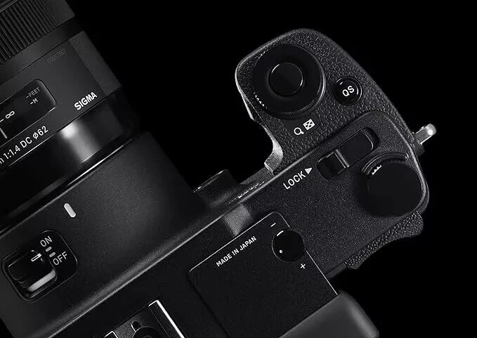 SIGMA mirrorless Digital Camera single-lens sd Quattro H with battery From Japan - Image 4 of 4