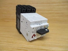 Klockner/Moeller PKZ 2 Circuit Breaker PKZ2 W/ ZM-6-PKZ2