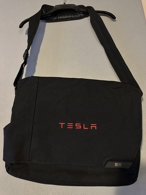 Tesla Laptop Bag / Case Logic VTG
