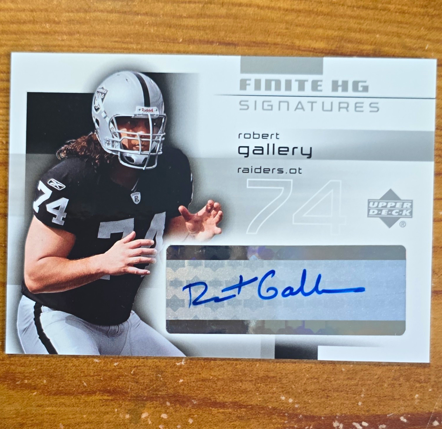 Robert Gallery Upper Deck Finite HG Signatures #FSGA Autograph