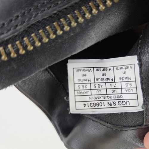 Botines Ugg Aureo II de cuero negro con cremallera al tobillo para mujer talla 9,5” - Imagen 13 de 14