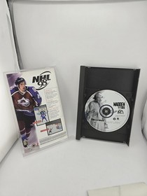 Madden NFL 98 (Sega Saturn, 1997) Complete Includes Play sheet poster.