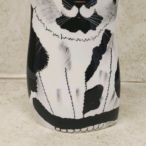 Cats By Nina Hand Painted Ceramic Black White Cat Vase 7.5" - Picture 3 of 15