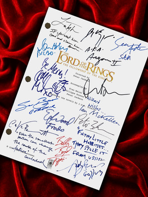 Lord of The Rings: Fellowship Of The Rings, Signed Movie Script Reproduction