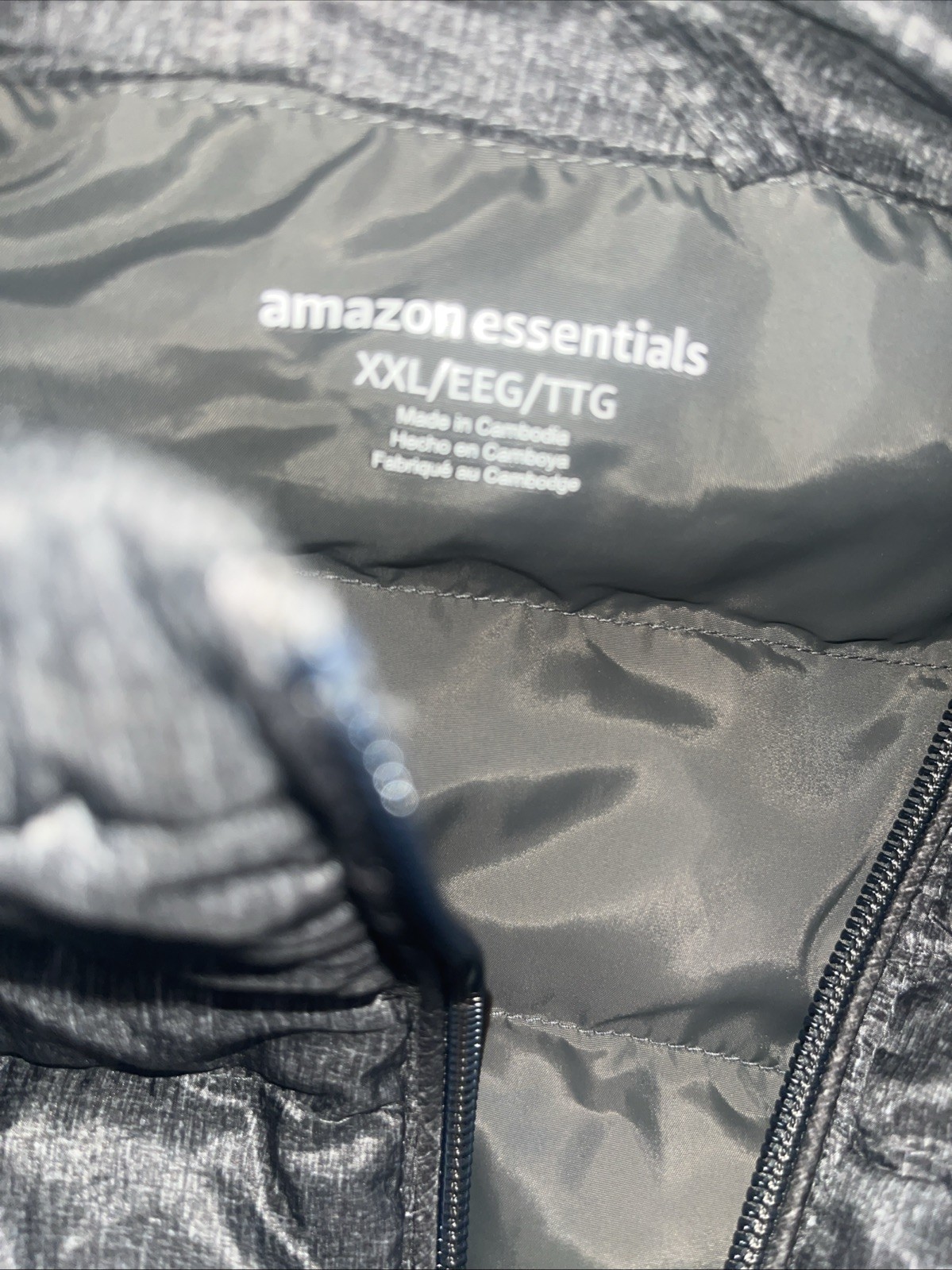 Amazon Essentials Women's Lightweight Full-Zip Pu… - image 10