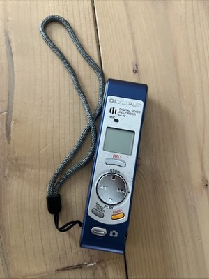 Olympus W-10 Digital Voice Recorder with Integrated Camera Blue