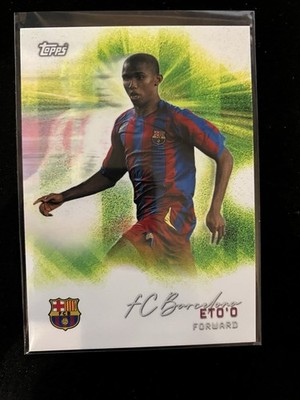Samuel Eto'o Pitch Pursuits #33 - Topps FC Barcelona Team Set 2025/26