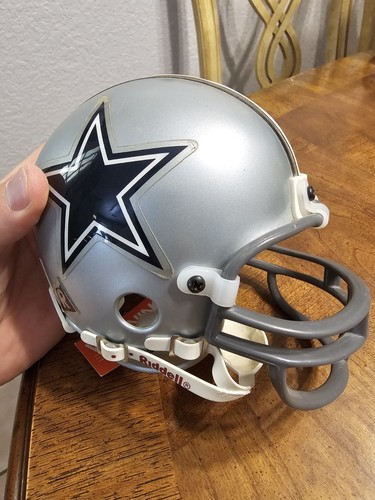Vintage 1995 NFL Riddell Dallas Cowboys 3 5/8 Mini Replica Football Helmet YY - Picture 4 of 9