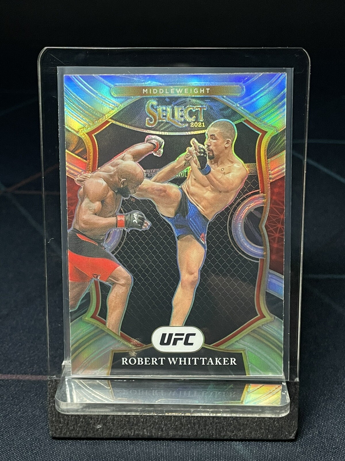 2021 Panini Select UFC Robert Whittaker Middleweight Concourse Silver Prizm #21
