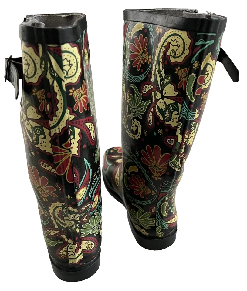 Botas de lluvia de goma Nomad para mujer talla 6. Boho Paisley Floral. Foto 3 de 4