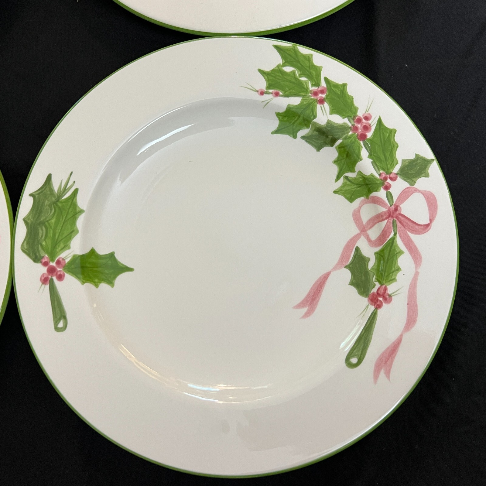 RARE! 4 Laurie Gates Los Angeles Hand Painted Christmas Holly 11-1/2" Pasta Dish