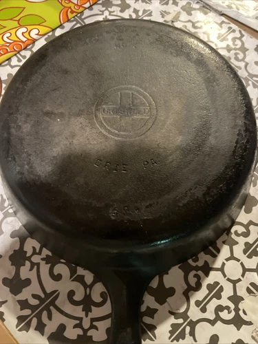 Vintage Griswold No. 6 Cast Iron Skillet Small Logo 9" 699K Erie PA Uncleaned