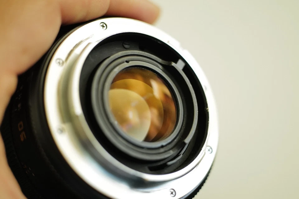 Lente Leica Summicron-R 50 mm f/2 - SN 2912389 - Leitz Canadá 1978 - Vidrio limpio, Foto 4 de 4