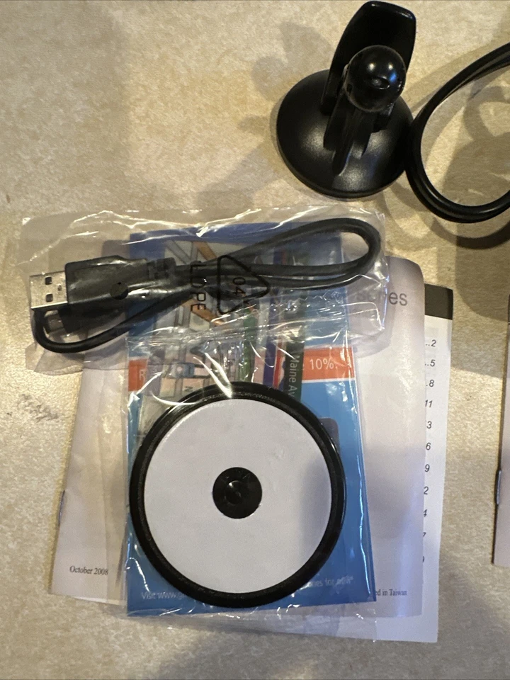 Garmin nüvi 265WT Automotive 4.3-In Bluetooth Portable GPS Navigator. - Image 2 of 4