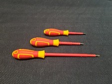 Magnusson VDE Electrical Insulated Screwdriver 3 Piece Set Screwdrivers