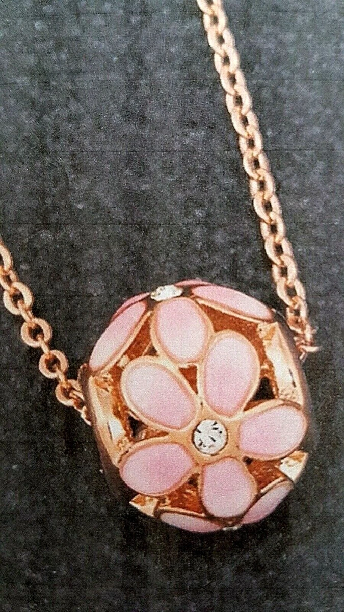New ladies best sale necklace