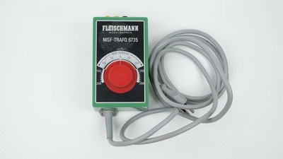 Fleischmann 6735 MSF-Trafo (mit Kleberesten)