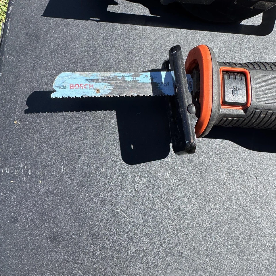 Black+Decker 20V MAX PowerConnect Tool Combo Kit Drills Recip Saw 3 Batteries - Image 4 of 4