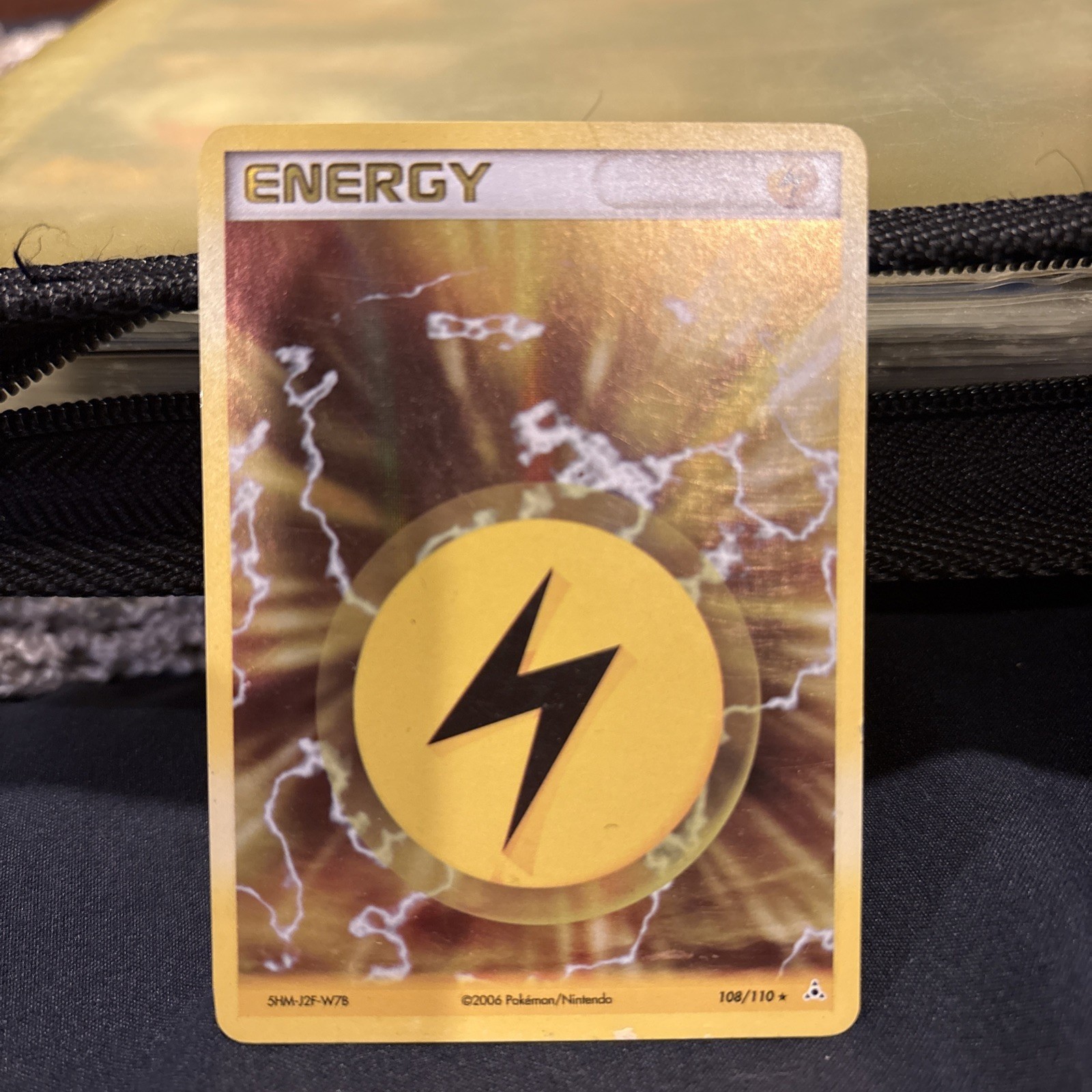 Pokemon TCG Lightning Energy 108/110 - Holon Phantoms - Holo Rare - EN