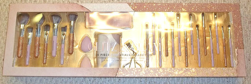 Glitz & Glam 26 Piece Makeup Essentials Collection Tik Tok Viral TREND FREE SHIP