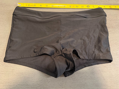 black NO BOUNDARIES   lined  swimsuit bikini bottom size medium 7-9
