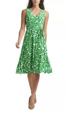 Tommy Hilfiger Green Daisy Floral Sleeveless Dress Womens Size 10