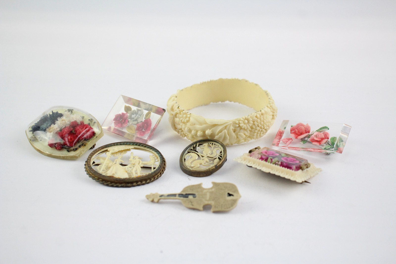 Early Plastic Jewellery Reversed Carved French Scene Celluloid x 8