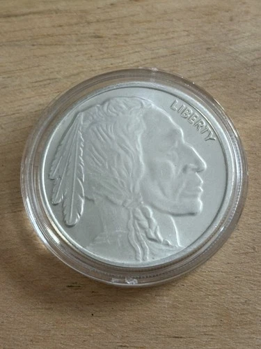 America  Buffalo 1oz .999 Fine Silver Bullion Coin  USA Liberty