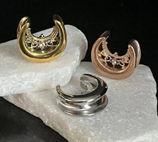 PAIR Floral Filigree Saddle Ear Spreader Surgical Steel Tunnels Plugs Gauges